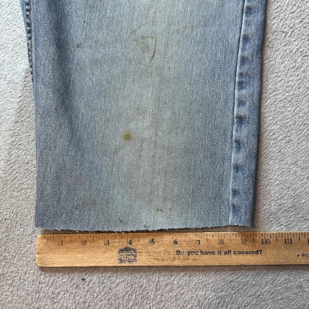 Vintage Levi's 505 Shorts Men 36‎ Blue Regular Fit Cut Off Raw Hem Denim Jorts